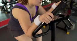 Ile cardio w tygodniu? Sprawdź, jak osiągnąć najlepsze wyniki