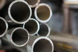 Rury stalowe zaciskowe do CO: Cena. Czy to opłacalna inwestycja?