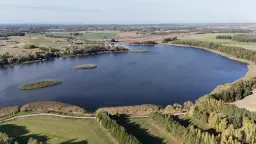 Jezioro Gromskie – raj dla wędkarzy i miłośników natury