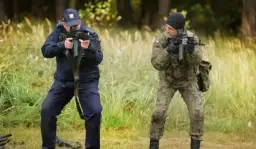 Wojsko czy policja: poznaj kluczowe różnice w karierze mundurowej 2025