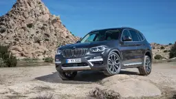 BMW X3 wymiary: G45, G01, iX3 Czy zmieści się w garażu?