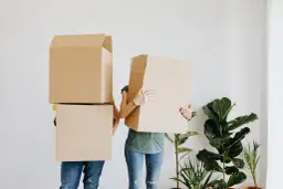 Wypowiedzenie umowy najmu: Poradnik, wzór i jak uniknąć błędów?