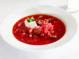 Nasze sekrety przyrządzania prawdziwego ukraińskiego barszczu