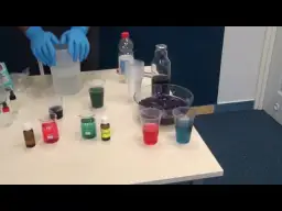 Eksperyment z czerwoną kapustą: Stwórz tęczę pH w domu!