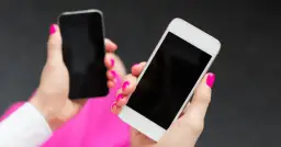 Co zrobić ze starymi telefonami i ładowarkami, aby nie trafiły do śmieci?