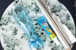 Jak zrobić puchar z butelki – prosty sposób na wyjątkową nagrodę