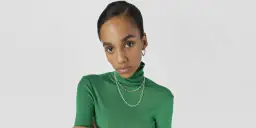 Jakie kolczyki do sukienki z golfem? 5 stylowych propozycji