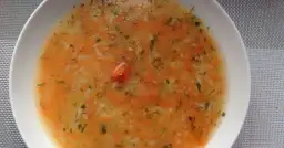 Jak odkwasić zupę – proste sposoby na poprawę smaku i uniknięcie kwasowości