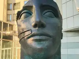 Mitoraj rzeźby cena: Rekordy, widełki i jak kupić bezpiecznie?