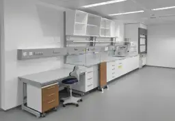 Jak powinno wyglądać laboratorium chemiczne? Projekt i BHP