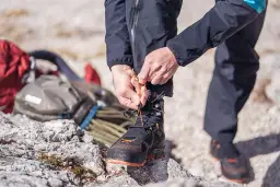 Jakie buty na Rysy latem? Wybierz idealne obuwie górskie
