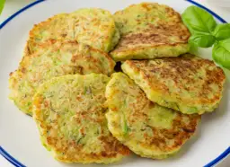 5 pysznych sosów do placków z cukinii - przepisy i porady