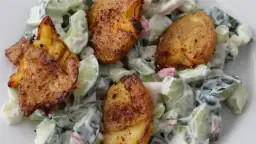 Sałatka ziemniaczana do grilla – idealny przepis na letnie przyjęcia