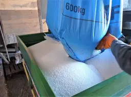 Do kiedy faktury za nawozy? Nie przegap ważnych terminów!