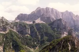 Planica jakie góry – odkryj tajemnice Alp Julijskich i ich szczyty