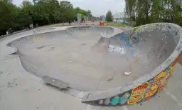 Skatepark Berlin: Najlepsze miejsca dla skaterów w stolicy Niemiec