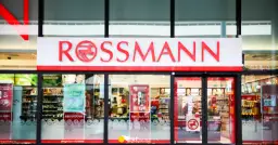 Kiedy promocja w Rossmannie? Kalendarz okazji i triki na -55%!