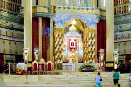 Jak zaplanować wizytę w Sanktuarium Matki Bożej Licheńskiej - praktyczny plan