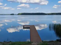 Jak zdobyć pozwolenie na wędkowanie w Jeziorze Raduńskim?