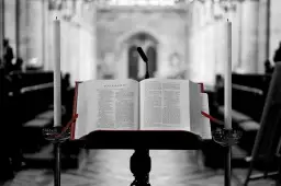 Kiedy testament jest nieważny? Poznaj kluczowe przyczyny i skutki