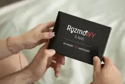 Pikantne rozmowy z dziewczyną: pomysły na głębszą intymność