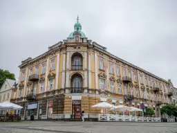 Radom: Co zwiedzić? Odkryj zaskakujące atrakcje na weekend!