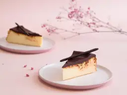 Najlepsze polewy na sernik - odkryj smaki, które zachwycą!