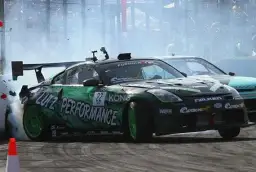 Najlepsze spoiłery do nissan 350z: Wybierz idealny styl dla siebie