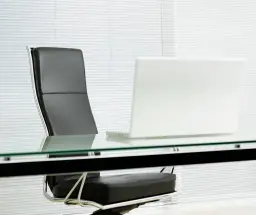 Jak zostać prezesem spółdzielni mieszkaniowej - kluczowe umiejętności i wymagania