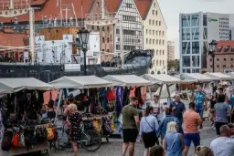 Płomiński Travel: Skąd odjeżdża w Gdańsku i jakie są przystanki?