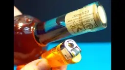 Jak otworzyć wino bez korkociągu - sprawdzone metody i porady