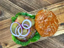 Ile piec burgery wołowe w piekarniku, aby były soczyste i pyszne