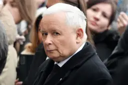 W co gra Kaczyński? Analiza jego strategii w polskiej polityce