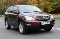 Lexus RX 300 używany: Wady, zalety, koszty. Czy to auto dla Ciebie?