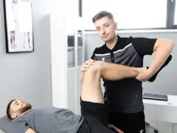 Jakie badania przed endoprotezą kolana? Kluczowe informacje i przygotowanie