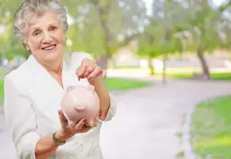 Emerytura matczyna dla kogo? Sprawdź, czy spełniasz warunki