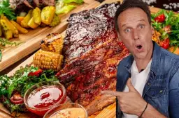 Najlepsze sałatki do żeberek, które podkreślą ich smak