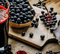 Jak zrobić sok z aronii dla cukrzyka - zdrowy przepis bez cukru