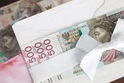 Ile na wesele z noclegiem? Odpowiednia kwota, by nie przepłacić