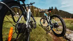 Ile czasu zajmuje przejazd rowerem przez Dolinę Chochołowską?