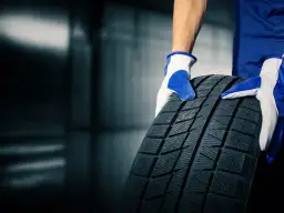 Jak rozpoznać opony bieżnikowane i uniknąć niebezpieczeństw