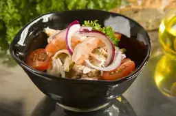 Najlepsze sałatki do krewetek – proste i wyrafinowane przepisy na każdą okazję