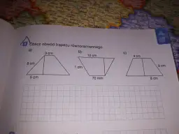 Jak obliczyć obwód trapezu równoramiennego narysowanego obok?