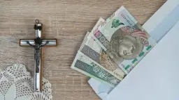 Ile dać na Komunię 2025? Sprawdź, by nie popełnić faux pas!