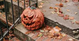  Ozdoby wielkanocne przed domem - sprawdź najlepsze pomysły na dekoracje świąteczne