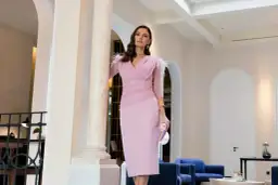 Tu vestido de fiesta ideal: Guía de tiendas online y físicas en España