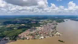 Gdzie leży Gujana Francuska? Poznaj jej dokładne położenie i sąsiedztwo