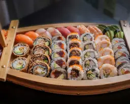 Rodzaje sushi: Przewodnik po smakach i formach. Co wybrać?