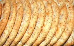 Ile kalorii mają krakersy i jak wpływają na Twoją codzienną dietę