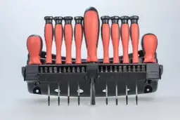 Jakie śrubokręty do warsztatu? Wybierz najlepsze narzędzia.